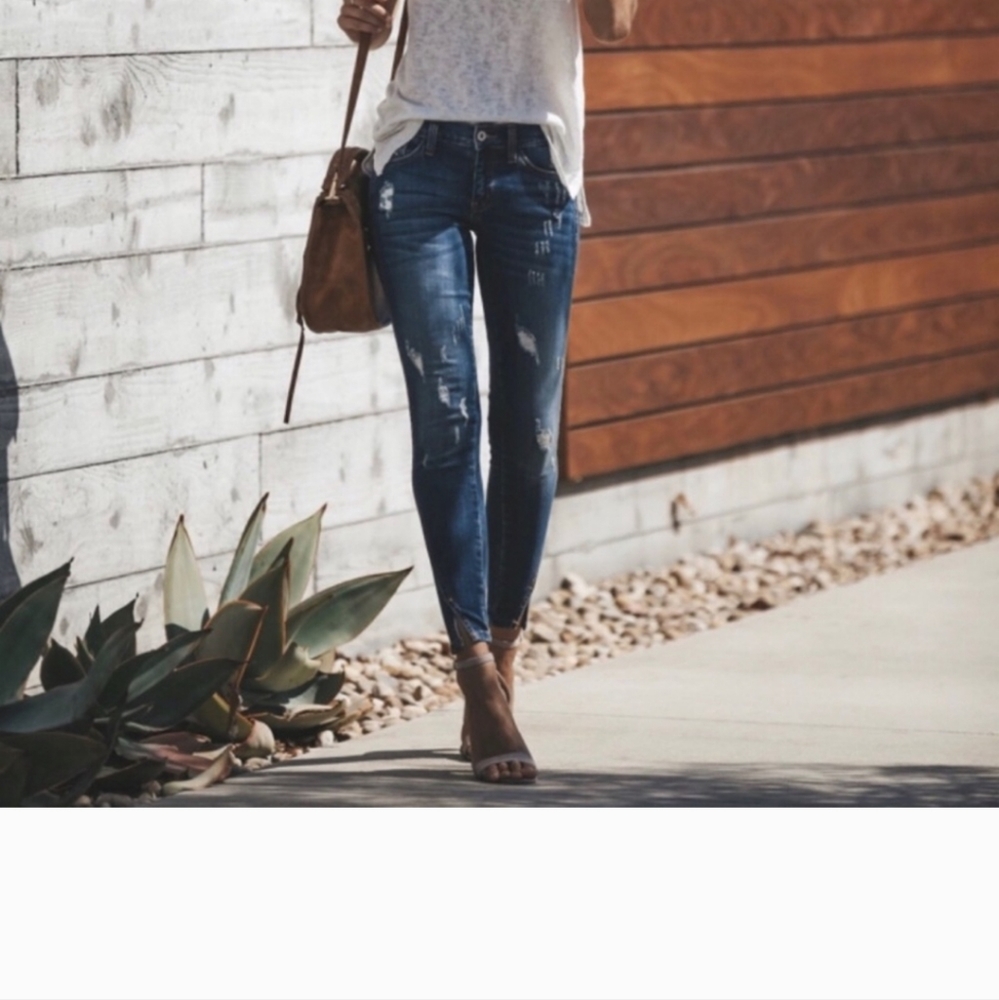 Kan Can Twist Hem Jeans
